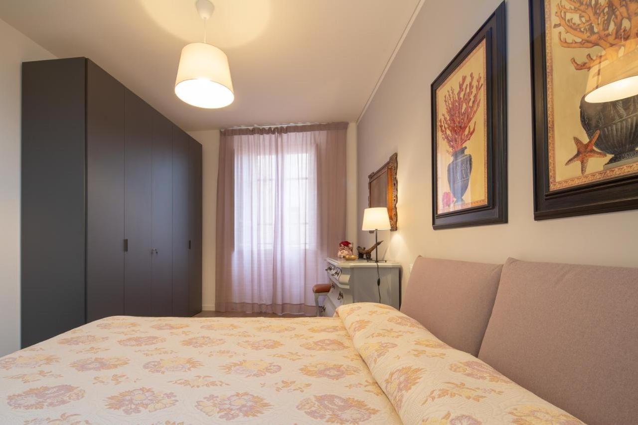 Stunning & Luxurious 1Br Apt 1 Min Walk By Duomo Firenze Kültér fotó